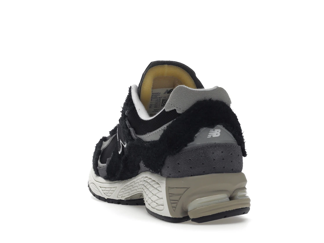 New Balance 2002R Protection Pack Black Grey