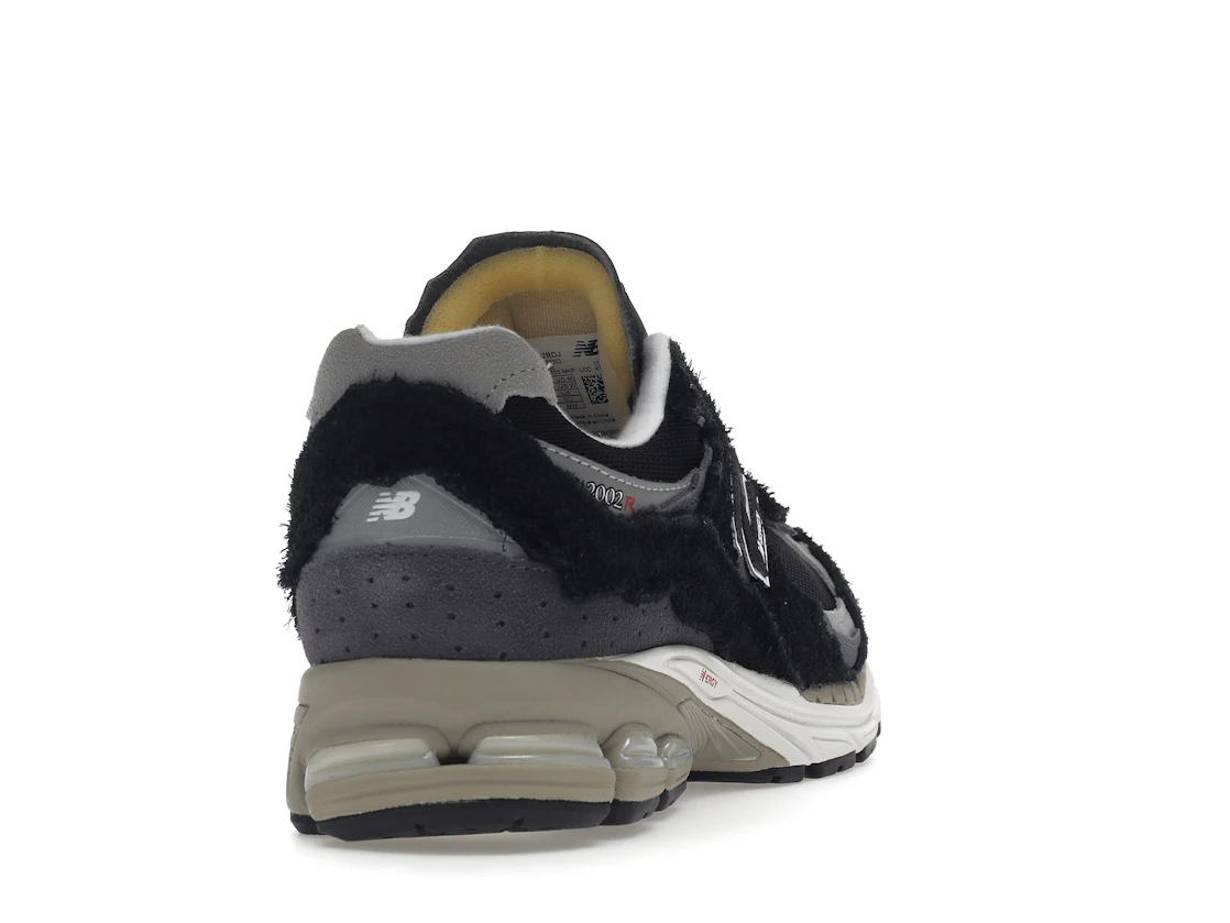 New Balance 2002R Protection Pack Black Grey