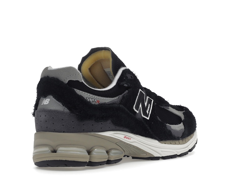 New Balance 2002R Protection Pack Black Grey