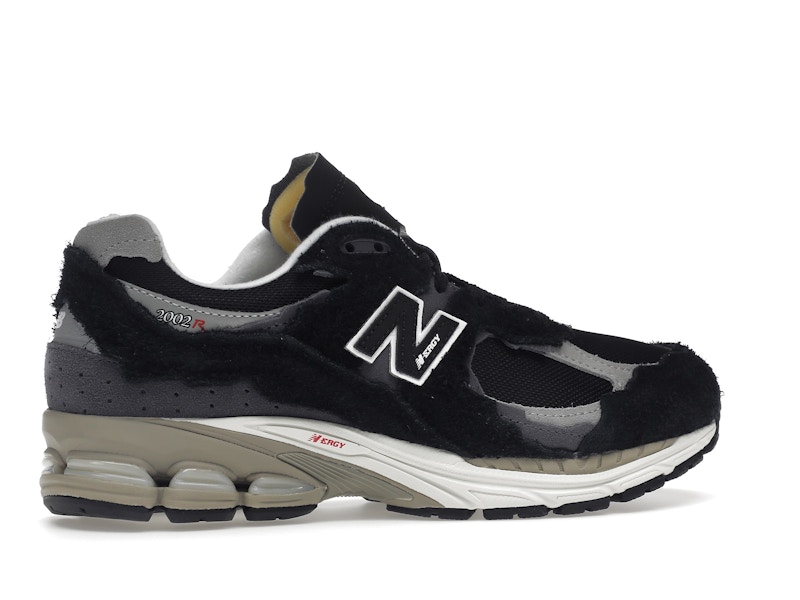 New Balance 2002R Protection Pack Black Grey