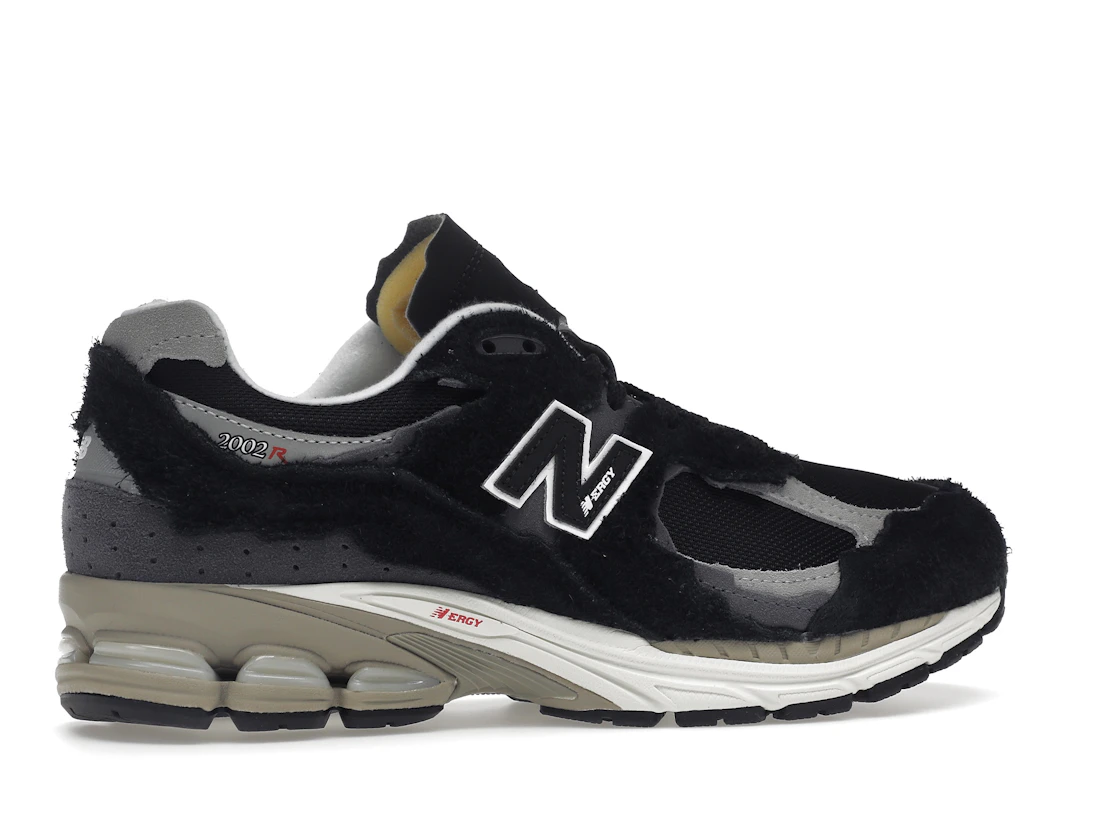 New Balance 2002R Protection Pack Black Grey