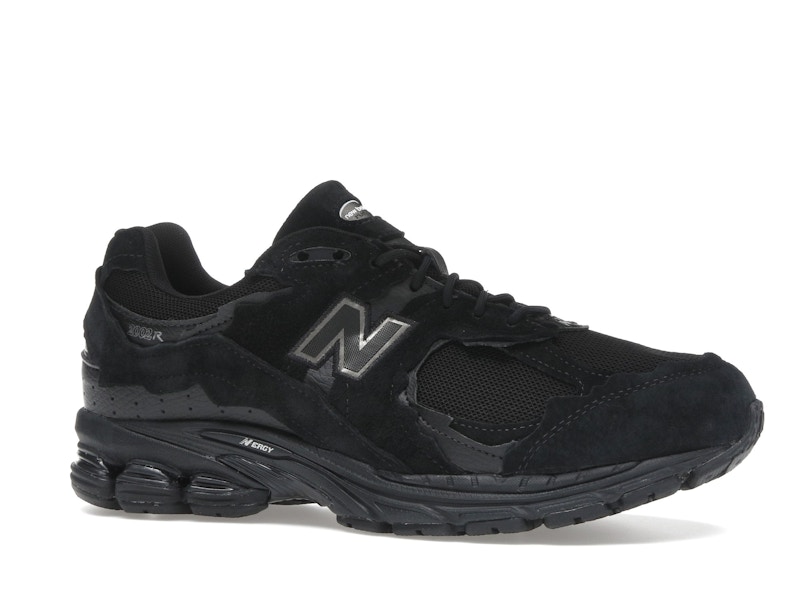 New Balance 2002R Protection Pack Black
