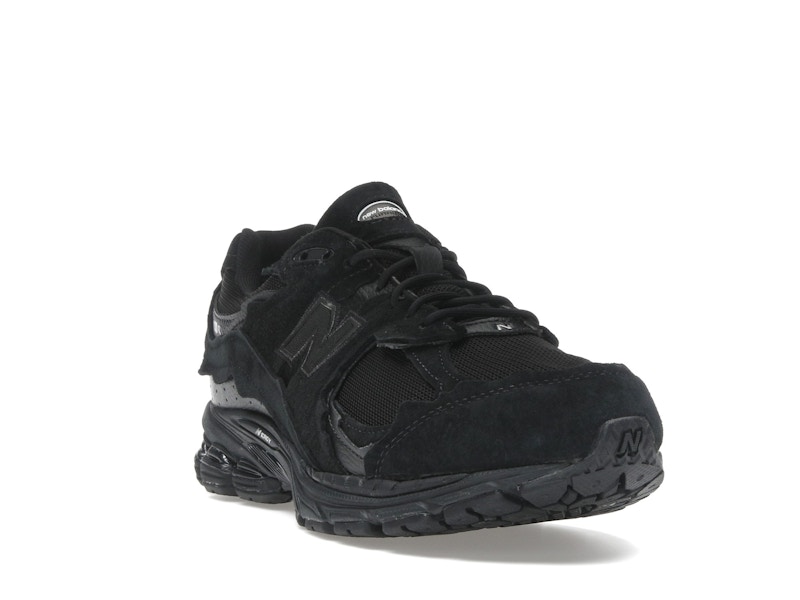 New Balance 2002R Protection Pack Black