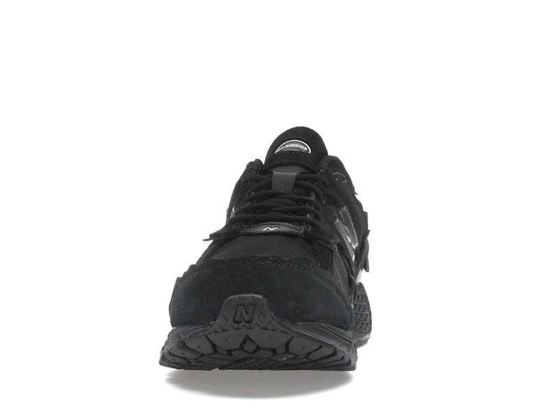 New Balance 2002R Protection Pack Black