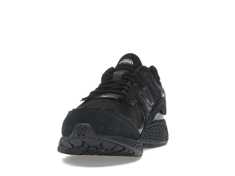 New Balance 2002R Protection Pack Black