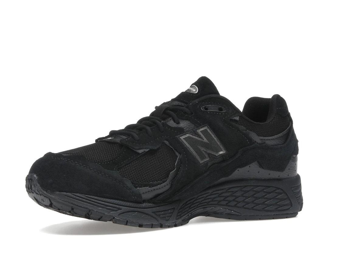 New Balance 2002R Protection Pack Black