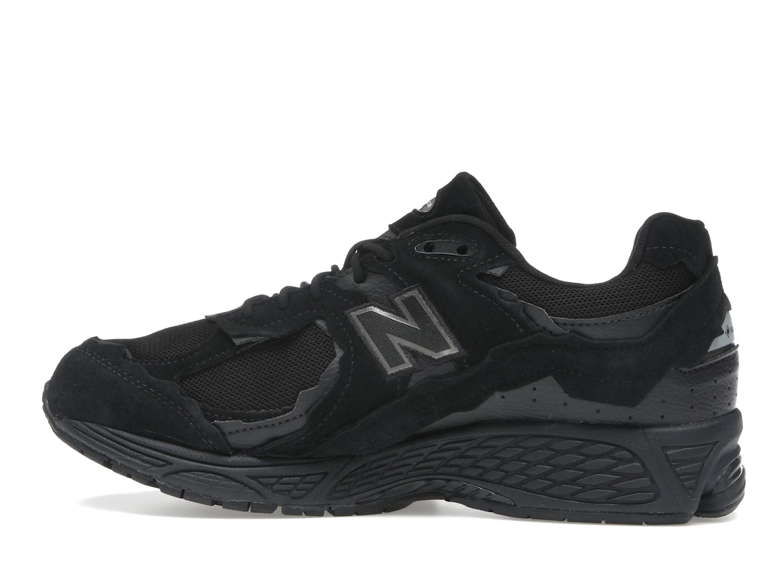 New Balance 2002R Protection Pack Black