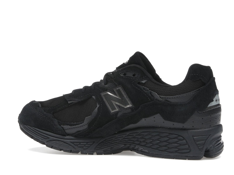 New Balance 2002R Protection Pack Black