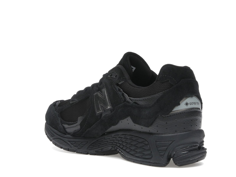 New Balance 2002R Protection Pack Black