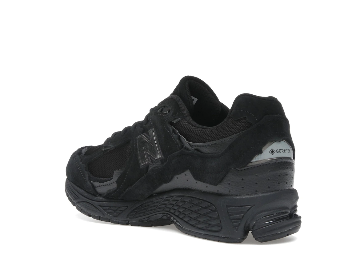 New Balance 2002R Protection Pack Black