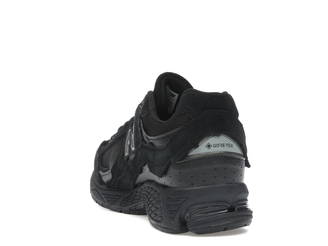 New Balance 2002R Protection Pack Black