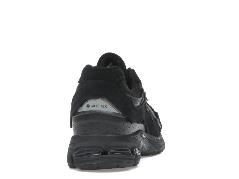 New Balance 2002R Protection Pack Black
