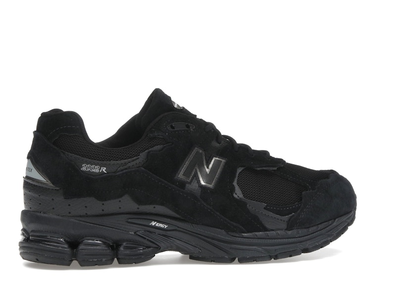 New Balance 2002R Protection Pack Black