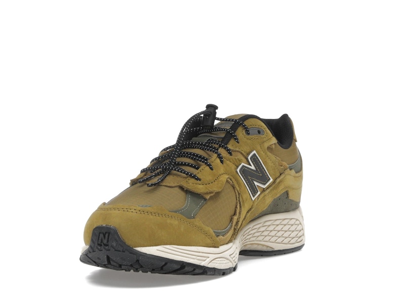 New Balance 2002R Protection Pack High Desert