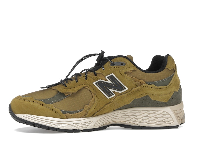 New Balance 2002R Protection Pack High Desert