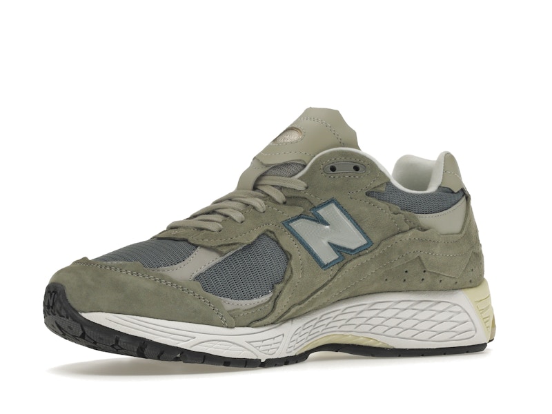 New Balance 2002R Protection Pack Mirage Grey