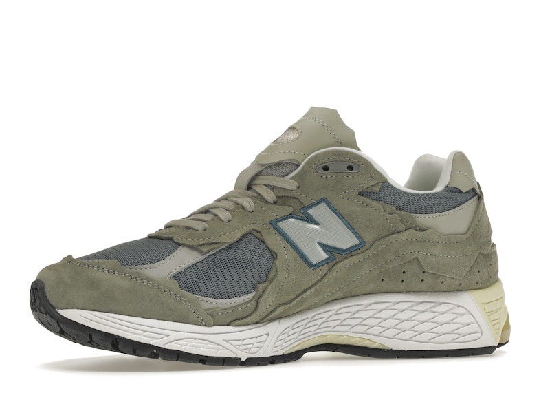 New Balance 2002R Protection Pack Mirage Grey