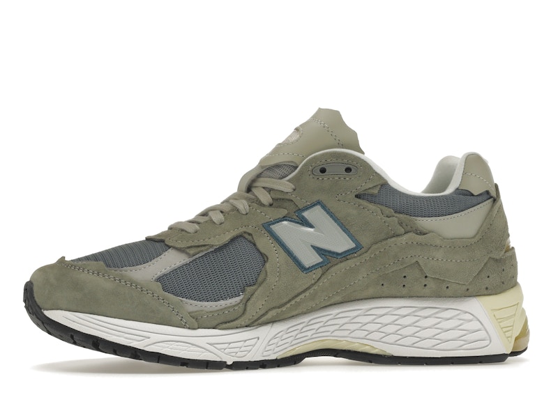 New Balance 2002R Protection Pack Mirage Grey
