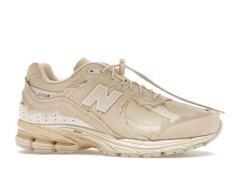 New Balance 2002R Protection Pack Sandstone - 360° view 2
