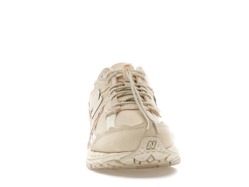 New Balance 2002R Protection Pack Sandstone - 360° view 9