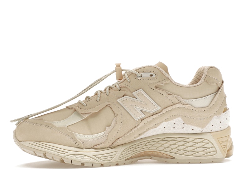 New Balance 2002R Protection Pack Sandstone - 360° view 18
