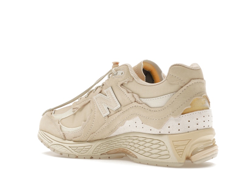 New Balance 2002R Protection Pack Sandstone - 360° view 23