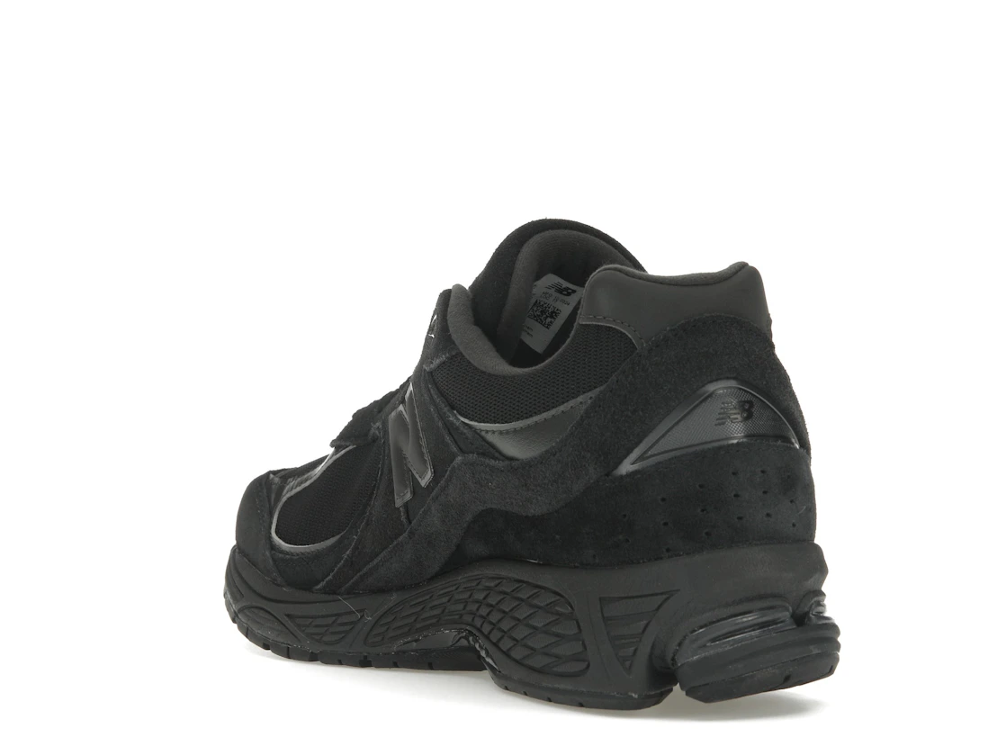 New Balance 2002R Triple Black Suede