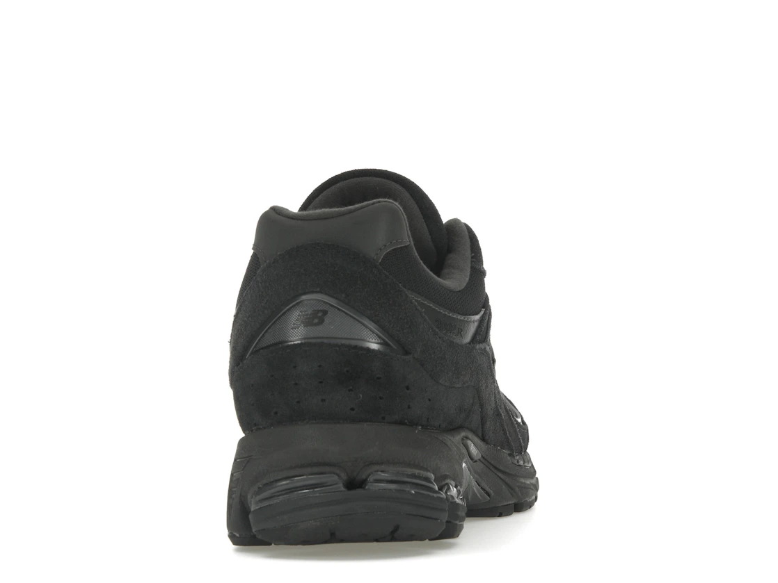 New Balance 2002R Triple Black Suede