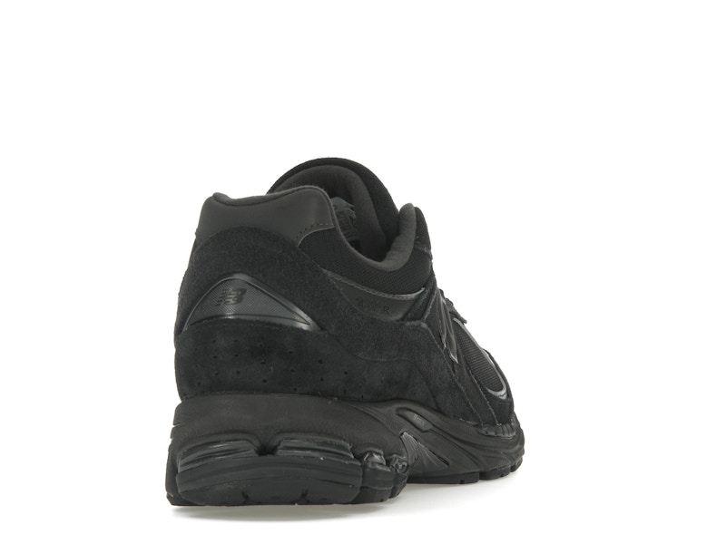 New Balance 2002R Triple Black Suede
