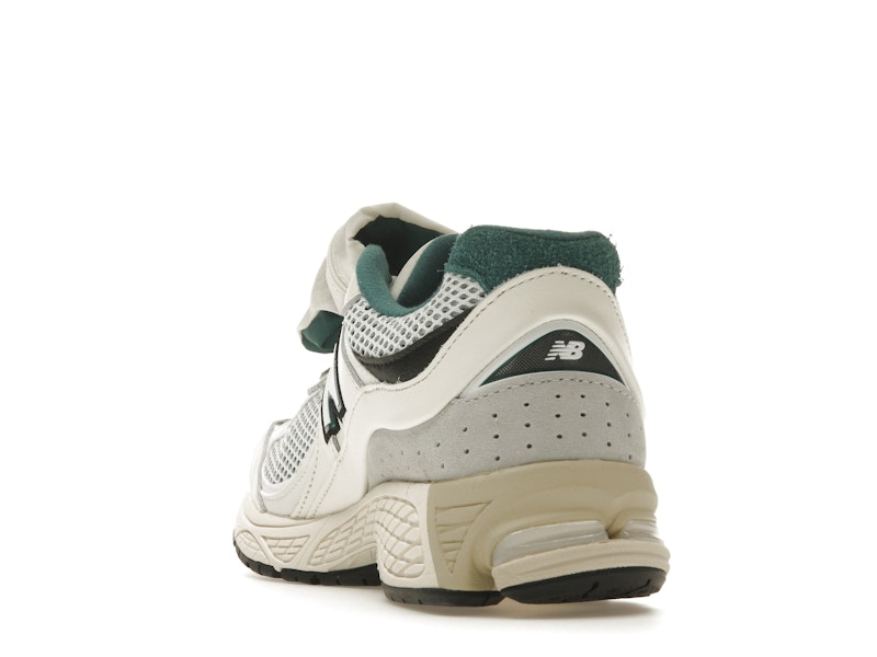 New Balance 2002R Vintage Teal Pouch