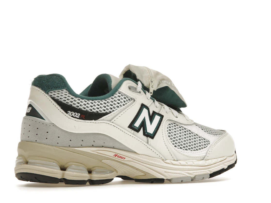 New Balance 2002R Vintage Teal Pouch