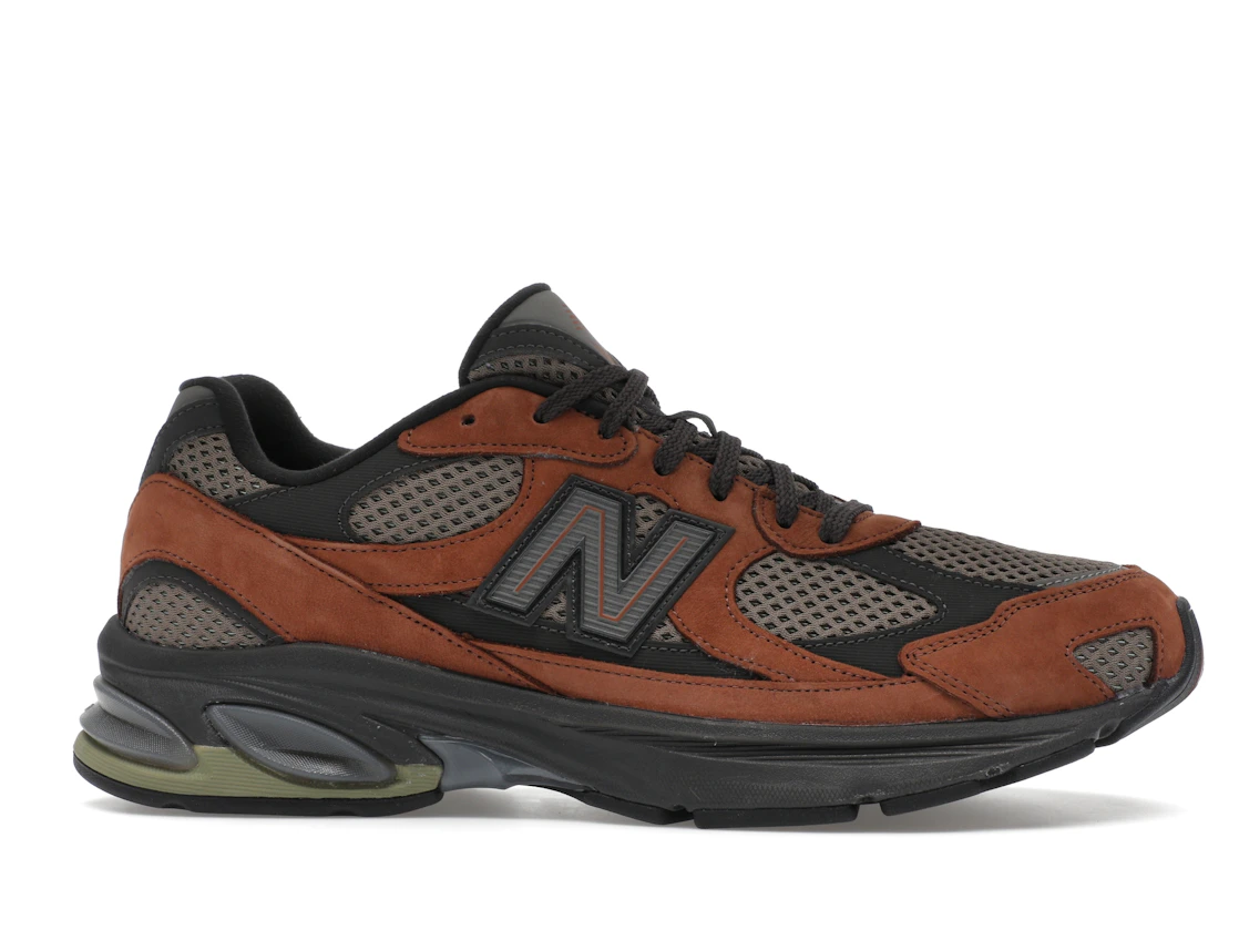 New Balance 2010 Brown