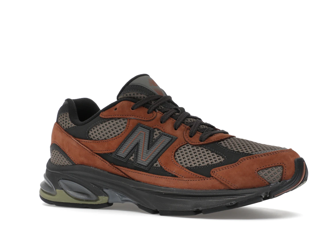 New Balance 2010 Brown