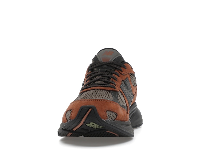 New Balance 2010 Brown