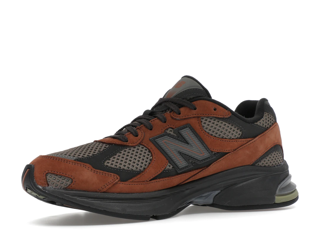 New Balance 2010 Brown