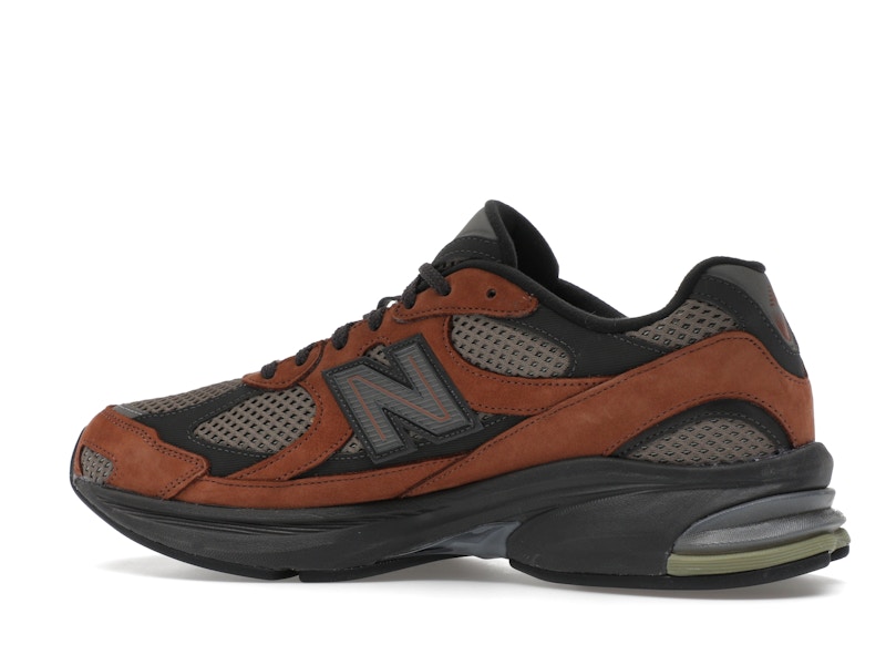 New Balance 2010 Brown