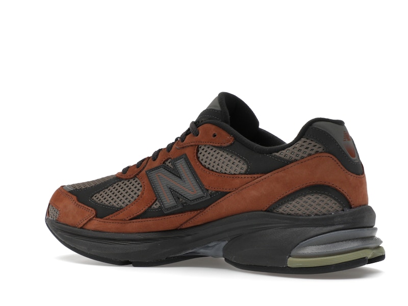 New Balance 2010 Brown