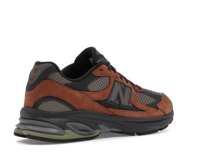 New Balance 2010 Brown