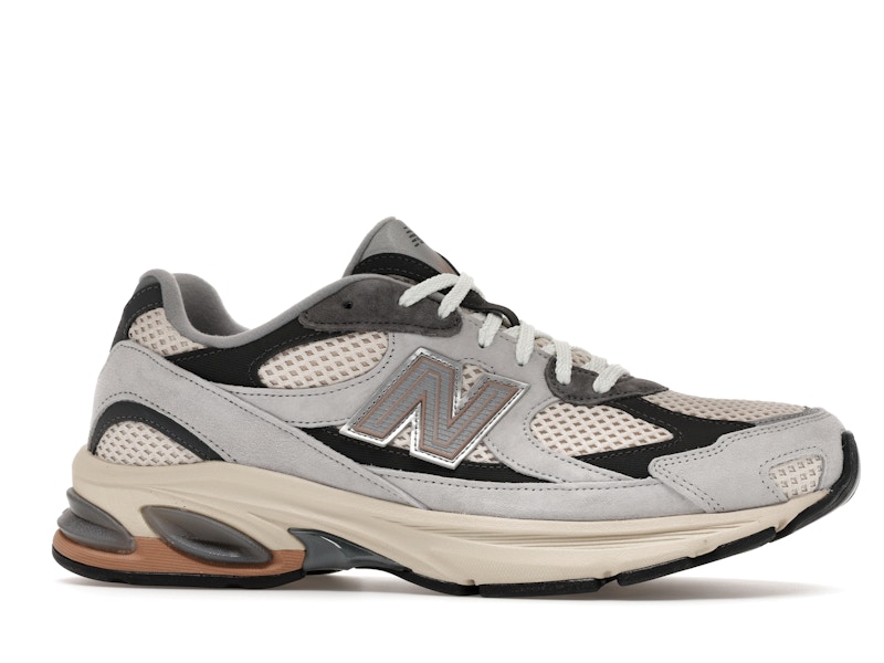 New Balance 2010 Cream Grey