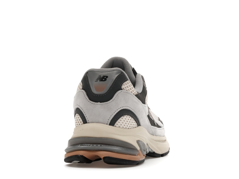New Balance 2010 Cream Grey