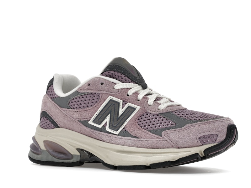 New Balance 2010 Ice Wine Castlerock