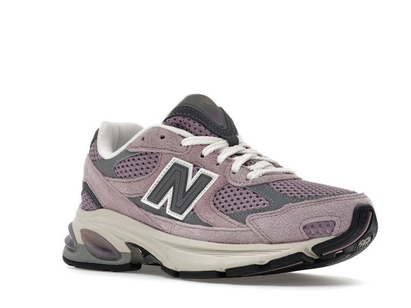 New Balance 2010 Ice Wine Castlerock