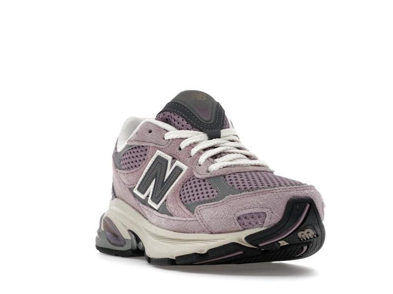 New Balance 2010 Ice Wine Castlerock