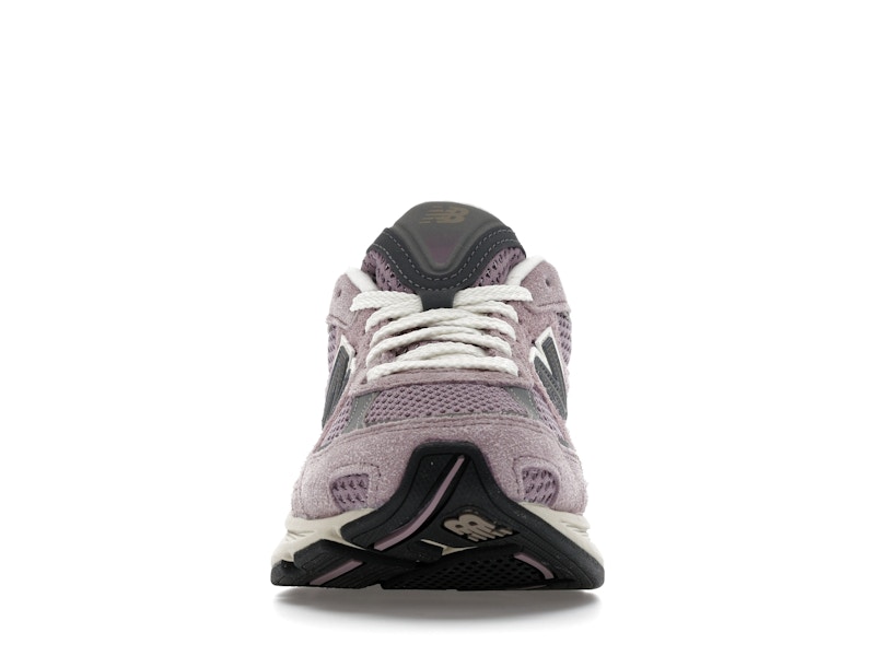 New Balance 2010 Ice Wine Castlerock