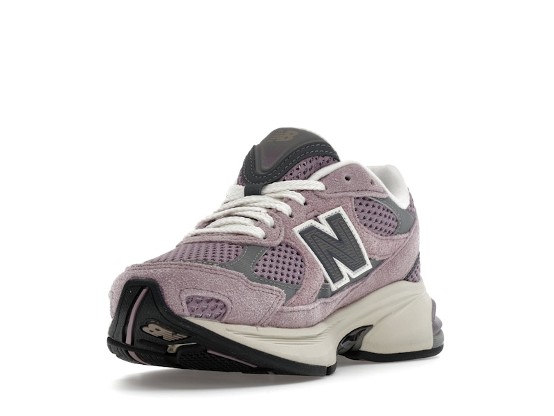 New Balance 2010 Ice Wine Castlerock