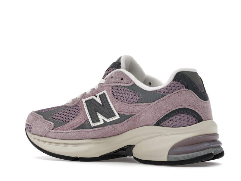 New Balance 2010 Ice Wine Castlerock