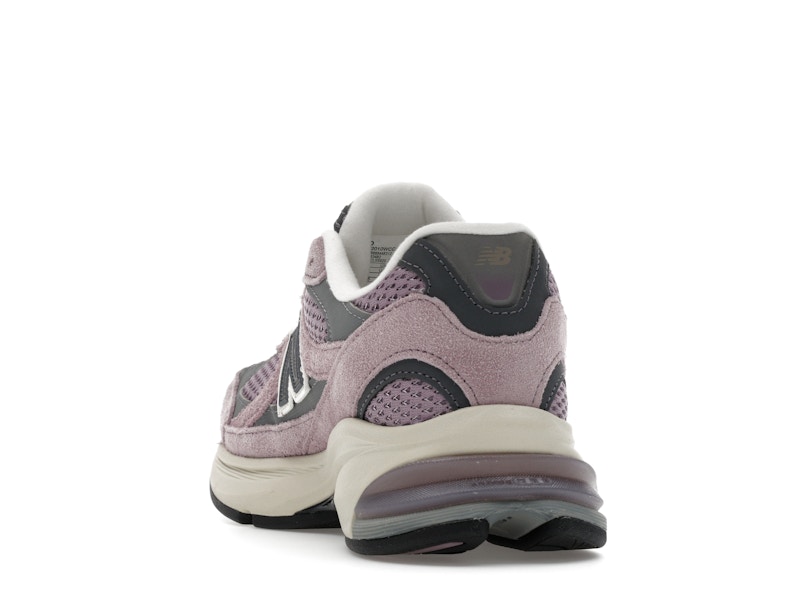 New Balance 2010 Ice Wine Castlerock