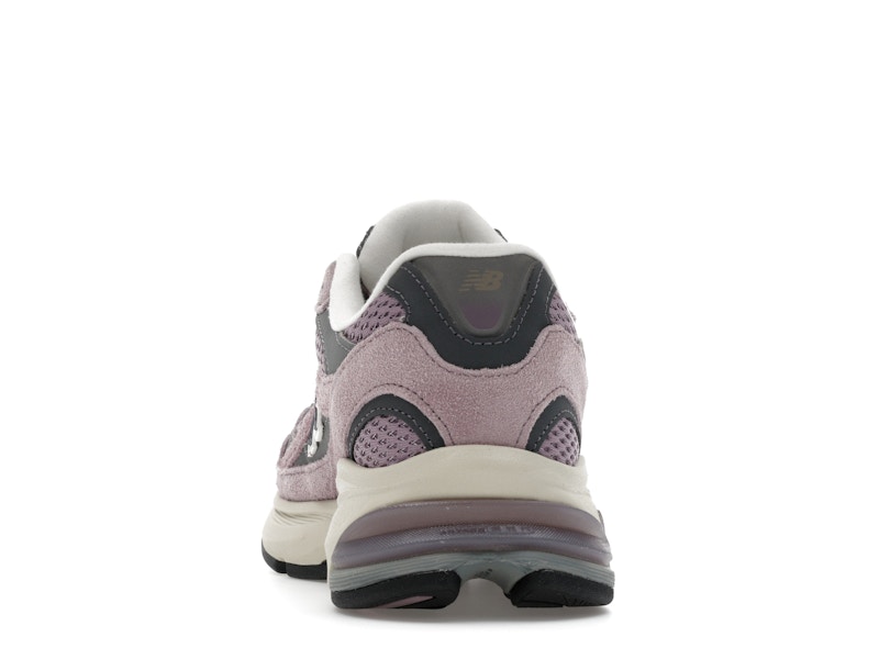 New Balance 2010 Ice Wine Castlerock