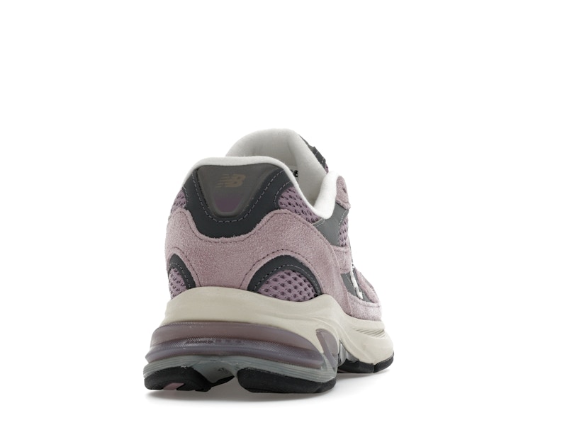 New Balance 2010 Ice Wine Castlerock