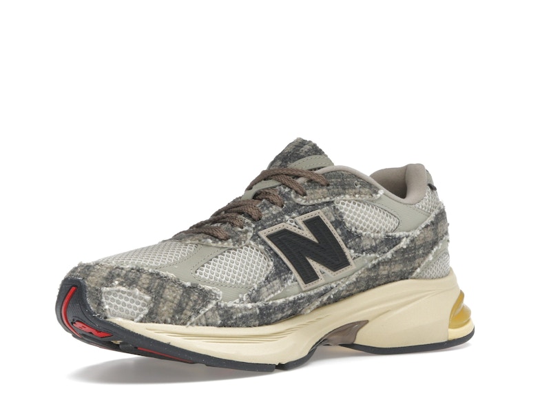 New Balance 2010 Joe Freshgoods Bag Lady